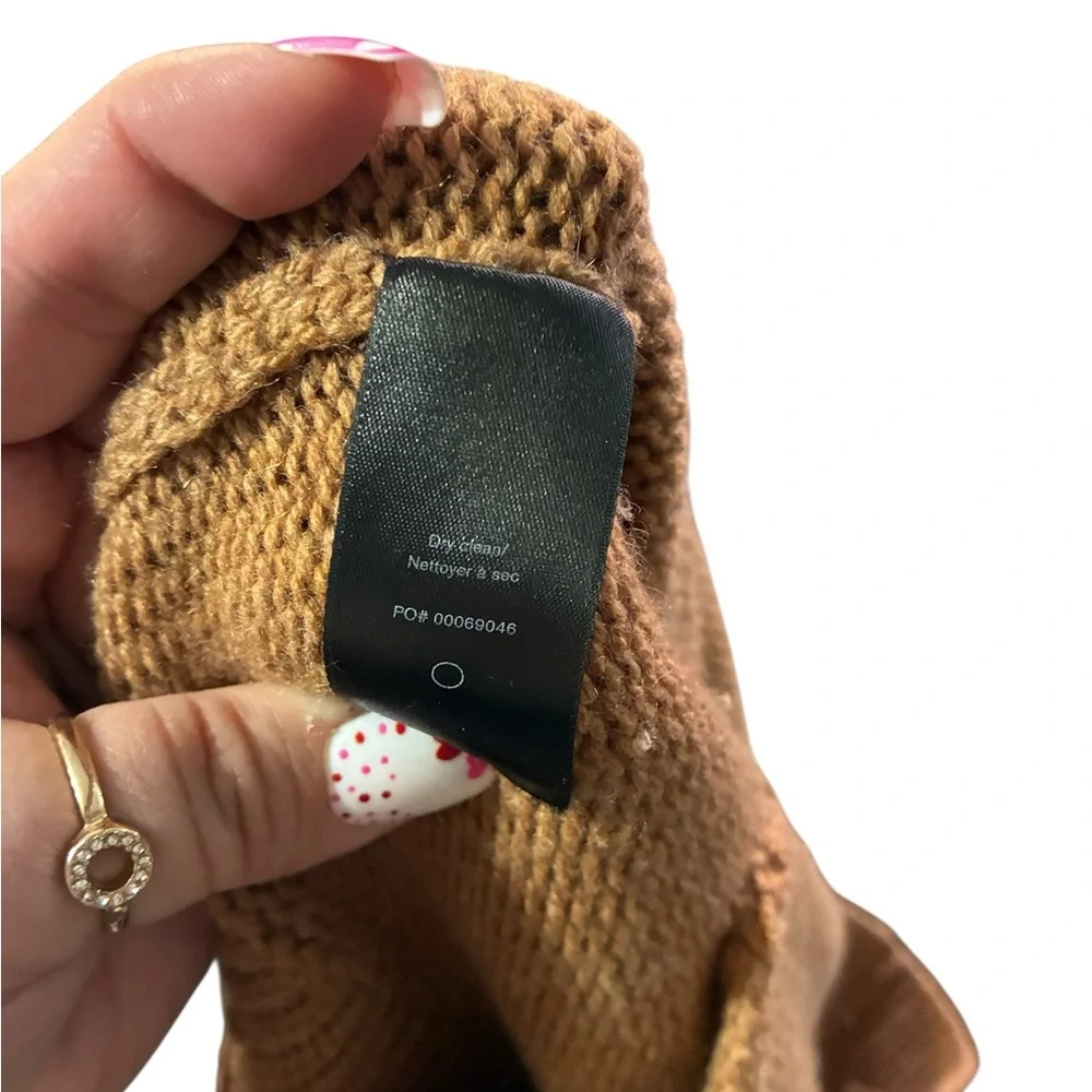 Woman’s rag & bone Camel Cowl‎ Neck medium brown Sweater - M